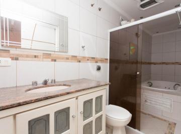 DSC_20260722_180408_000.jpeg · Confortável sobrado para venda em Vila Carolina com 4 quartos, sendo 1 suíte, 139m² - leilaricci#RL3