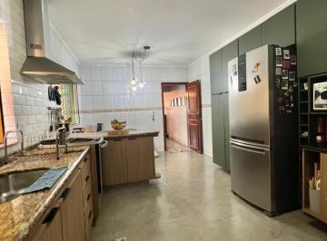 DSC_20260608_185409_000.jpeg · Aconchegante sobrado para venda em Vila Guedes com 3 quartos, sendo 1 suíte, 164m² - leilaricci#J728