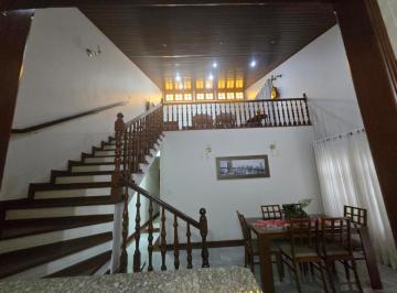 61d7b034-1156-4f97-b2f8-afdc63db6cc3 · Agradável casa para venda em Jardim Vista Linda com 3 quartos, sendo 1 suíte, 218m²