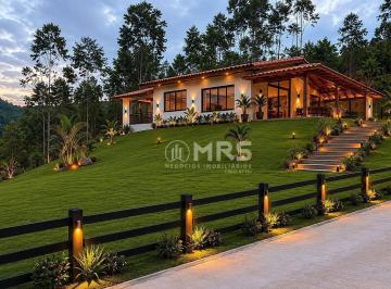 132831ea7d32d4b8dd203ff753246cf7d5257f4a · Chácara com 3 dormitórios à venda, 6700 m² em Canelinha/SC