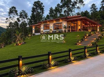 f09d71262386c725034ffe3a2b63634218b32654 · Chácara com 3 dormitórios à venda, 6700 m² em Canelinha/SC