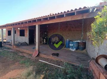 7c727eb40cce370f7f6c9d5190241231b77f255c · Chácara com 2 dormitórios à venda, 5000 m² por R$ 250.000,00 - Área Rural de Macatuba - Macatuba/SP
