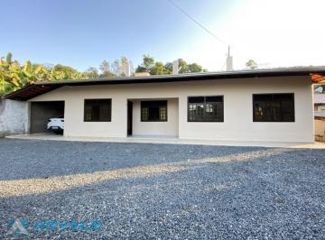 Casa · 120m² · 3 Quartos · 2 Vagas · Casa de Alvenaria com 3 dormitórios, 2 banheiros e Garagem no local mais calmo e tranquilo do bairro