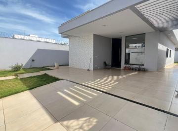 Casa · 360m² · 3 Quartos · 4 Vagas · Casa à venda no bairro Jardim Karaiba - Uberlândia - MG