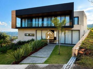 24d66022f268118946486d291ced95400a8a5b25 · Mansão Contemporânea à Venda em Condomínio Fechado em Atibaia | 466 m² | 4 Suítes | Vista Permanente