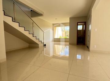 Casa · 260m² · 4 Quartos · 4 Vagas · Sobrado com 4 Dormitórios, 2 Suítes, 4 Vagas e com 260M² - Jardim América