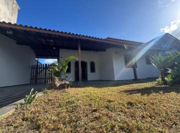 202604241655121870.jpeg · Casa para Venda em Peruíbe, Arpoador, 3 dormitórios, 1 suíte, 1 banheiro, 4 vagas