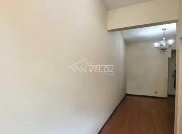 Apartamento · 63m² · 2 Quartos · Apartamento : Padrão / Residencial / Botafogo