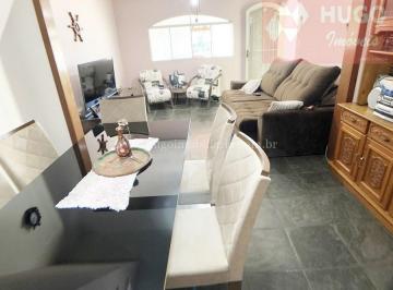 Casa · 160m² · 4 Quartos · 2 Vagas · Excelente Localização !