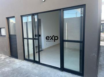 Casa · 74m² · 3 Quartos · ALUGUEl ARMÁRIOS COZINHA E BANHEIROS CONDOMÍNIO MANGATA!