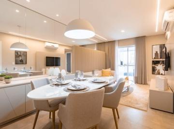 Apartamento de 3 quartos, Curitiba · Apartamento 3 quartos Sacada e Churrasqueira, Batel, Centro, Água Verde.