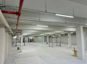 Comercial · 4200m² · 20 Vagas · Galpão/Depósito/Armazém