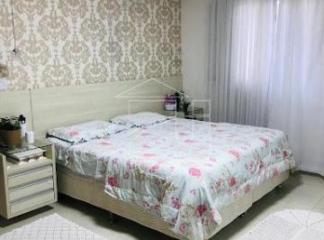 Casa · 322m² · 4 Quartos · 4 Vagas · Casa em Jardim Maria Izabel - Marília
