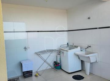 Comercial · Edificio Comercial em Somenzari - Marília
