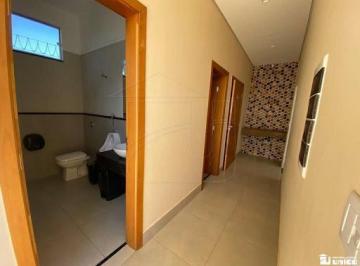 Comercial · 300m² · Casa em Distrito Industrial - Marília