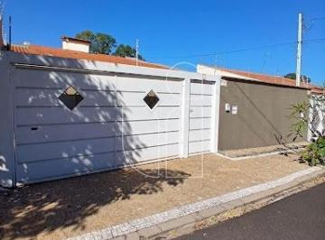 Casa · 260m² · 3 Quartos · 4 Vagas · Casa em Jardim Maria Izabel - Marília