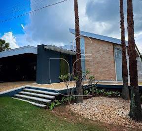 Casa · 650m² · 6 Quartos · 6 Vagas · Casa em Condomínio em Padre Nóbrega - Marília, SP por 1