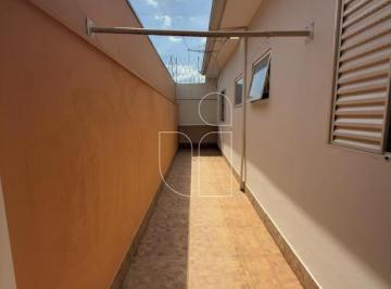 Casa · 4 Quartos · 2 Vagas · Casa em Condomínio em Jardim Itaipu - Marília