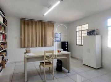 Casa · 220m² · 4 Quartos · Casa em Jardim Maria Izabel - Marília