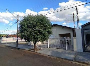 Casa · 4 Quartos · 4 Vagas · Casa em Betel - Marília