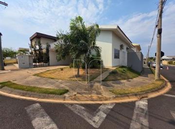Casa · 223m² · 3 Quartos · 2 Vagas · Linda casa no Residencial Jardins de Monet - Marília