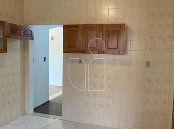 Casa · 1m² · 3 Quartos · 3 Vagas · Excelente casa no Jardim Maria Izabel - Marília