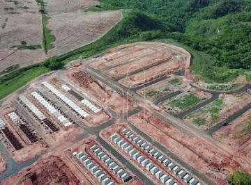 Terreno · Terreno em Jardim Universitario - Marília