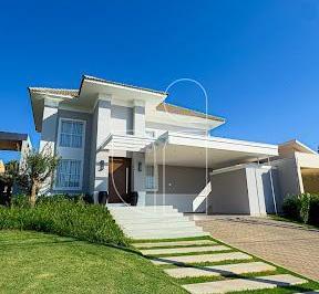 Casa · 348m² · 4 Quartos · 4 Vagas · Casa em Condomínio em Jardim Tropical - Marília, SP