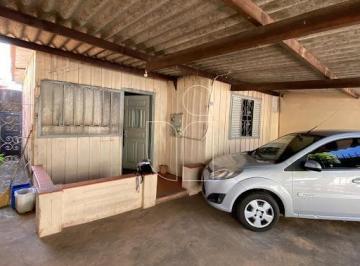 Casa · 109m² · 2 Quartos · Casa bem localizada com amplo terreno de 8x29 metros