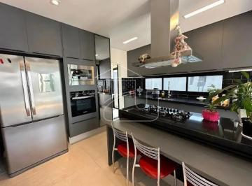 Casa · 190m² · 3 Quartos · 2 Vagas · Casa à venda no Condomínio Village Damha na cidade de Marília - SP
