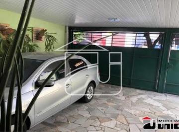 Casa · 140m² · 4 Quartos · 3 Vagas · Casa em Centro - Marília