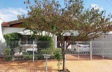 Casa · 3 Quartos · 2 Vagas · Casa em Jardim Maria Izabel - Marília por R$ 650.000