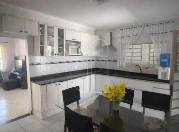 Casa · 180m² · 4 Quartos · Casa em Nucleo Habitacional Costa e Silva - Marília