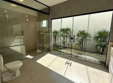 Casa · 240m² · 3 Quartos · 8 Vagas · Casa em Condomínio em Sítios de Recreio Santa Rosa (padre Nóbrega) - Marília, SP
