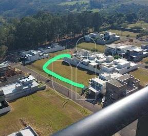 Terreno · Terreno em Condomínio Recanto das Esmeraldas -  Marília