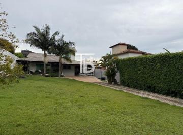 Casa en Venda de 3 quartos Arniqueiras · Arniqueira - SHA 05 - Escriturado - Lote 784m - 2 suítes - área verde grande - Sobrado colonial