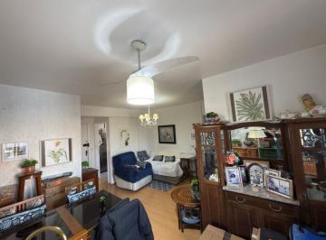 Apartamento de 2 quartos, São Paulo · Apartamento no Butantã com dois dormitórios uma vaga