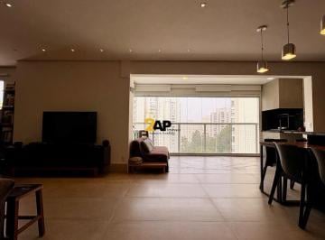 Apartamento · 106m² · 2 Quartos · 2 Vagas · Imperdível! Apartamento à venda em SP, Vila Andrade: 2 quartos, 2 suítes, 3 banheiros, 2 vagas de ga