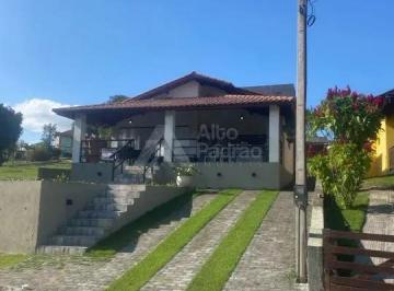 Casa · 140m² · 3 Quartos · 2 Vagas · CASA COM 3 QUARTOS !
