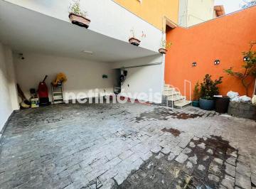 Casa · 96m² · 3 Quartos · 2 Vagas · Ótima casa com entrada individual à venda!