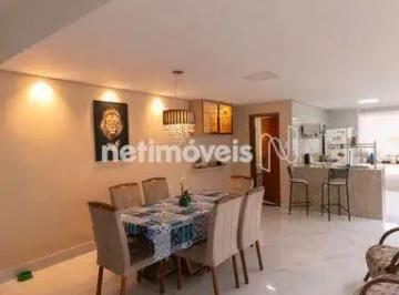Casa · 228m² · 3 Quartos · 2 Vagas · Casa 3 Quartos Bairro Vila Cloris