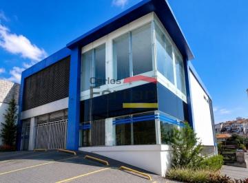 Comercial · 980m² · 30 Vagas · Prédio Comercial de esquina na Avenida Água Fria para Locação! 980 m2, 30 vagas