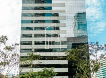 Comercial · 934m² · 16 Vagas · Sala Comercial de Alto Padrão para Locação na Vila Gertrudes, São Paulo-SP: 3 Salas, 16 Vagas de Gar