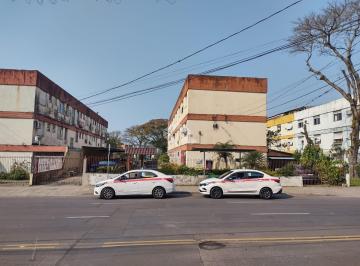 Apartamento · 75m² · 2 Quartos · 1 Vaga · Térreo, amplo apartamento 2 dormitórios e garagem coberta. Em frente ao Zaffari CESTTO.