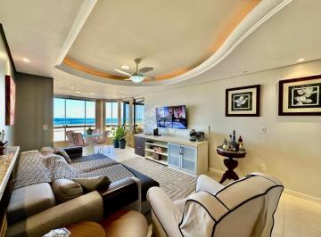 Apartamento · 111m² · 3 Quartos · 1 Vaga · Apartamento 2 dormitórios/quartos, mobiliado e decorado, vista para o mar e terraço de L no Centro d