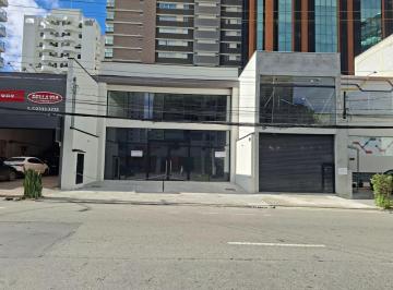 Comercial · 560m² · 3 Vagas · Loja na Alameda dos Maracatins, 1109 - 1115 • 560 m²
