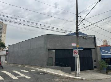 Comercial · 212m² · 2 Vagas · Galpão na Rua Cuiabá, N. 1157 • 212 m²