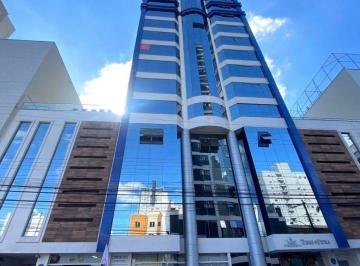 Apartamento de 3 quartos, Balneário Camboriú · Apartamento para Locação Anual – Edifício Torre di Petra, Balneário Camboriú