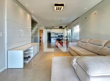 Casa · 289m² · 4 Quartos · 2 Vagas · Casa para Aluguel - Centro, 4 Quartos,  289 m² - Florianópolis