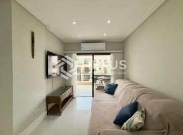 Foto · Apartamento reformado com varanda e lazer a 400m da praia na Enseada, Guarujá
